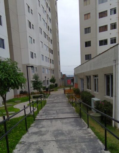 Screenshot_2024-04-09-23-04-59-383_com.miui.videoplayer